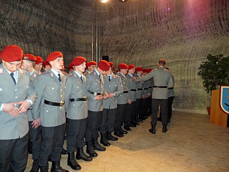 Gel&ouml;bnis unter Tage