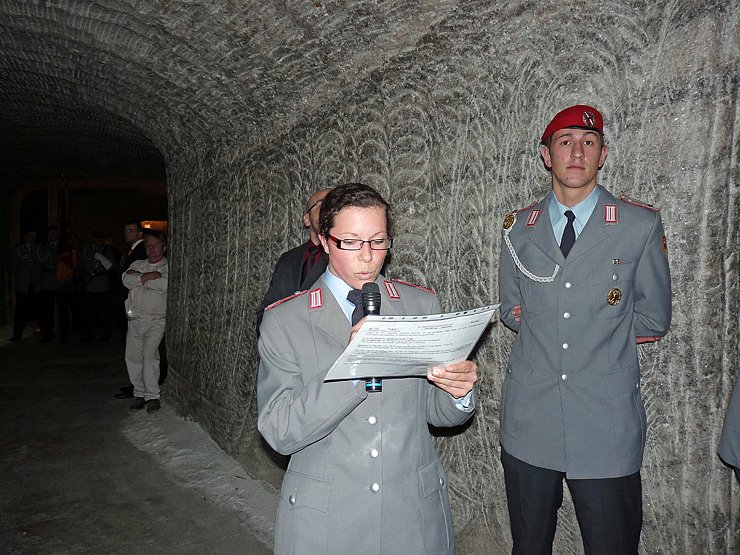 Gel&ouml;bnis unter Tage