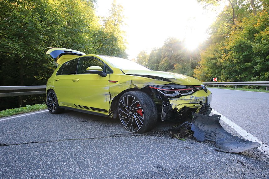 Zwue Unf&auml;lle nur wenige Kilometer voneinander entfernt zur gleichen Zeit