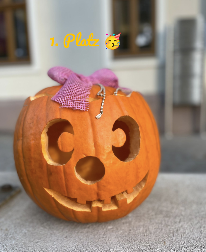 Der erste Platz beim K&uuml;rbischnitzen