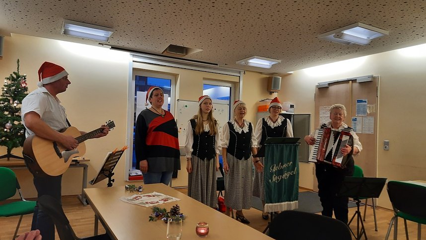 DRK-Kyffh&auml;userkreisverband feierte Nikolaus mit z&uuml;nftiger Musik