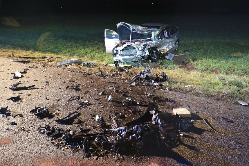 Zu einem schweren Verkehrsunfall kam es am fr&uuml;hen Mittwochabend auf der K517 zwischen Heldrungen und Oberheldrungen