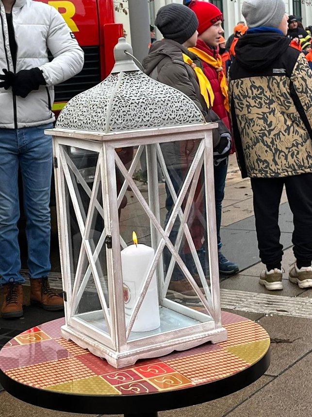 Abholung des Freidenslichts