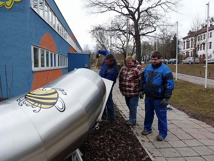 Sicherheitsrutschen montiert