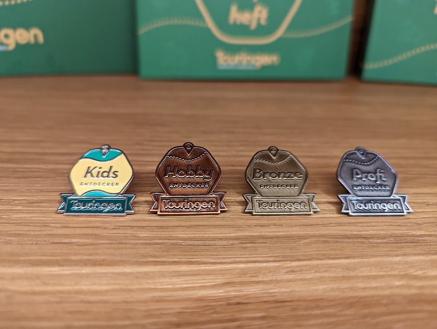 Mit einem Stempeleintrag in eins der dazugeh&ouml;rigen Sammelhefte k&ouml;nnen Stempel und Abzeichen gesammelt werden