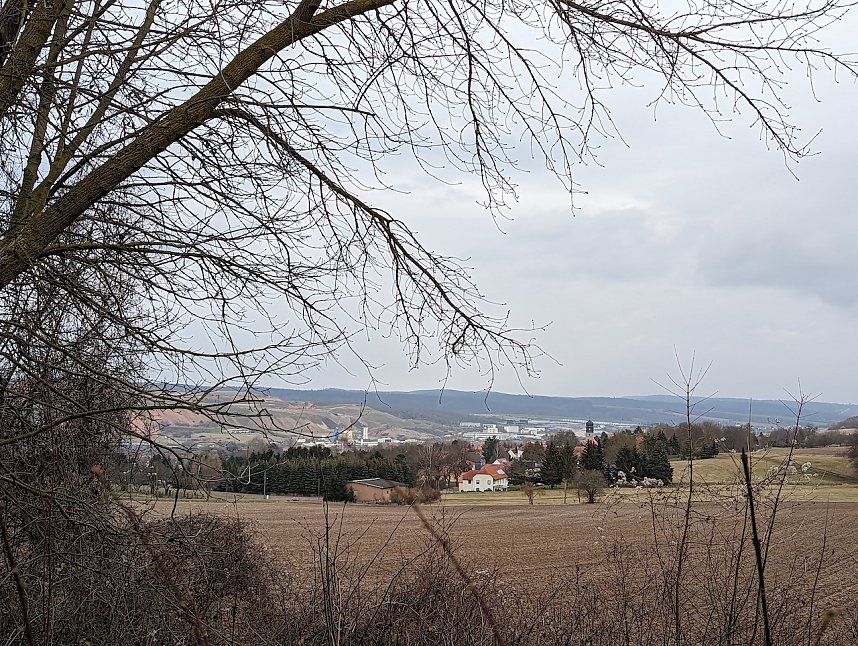 Gro&szlig;furra hat viele interessante Ecken und l&auml;dt zu Spazierg&auml;ngen ein