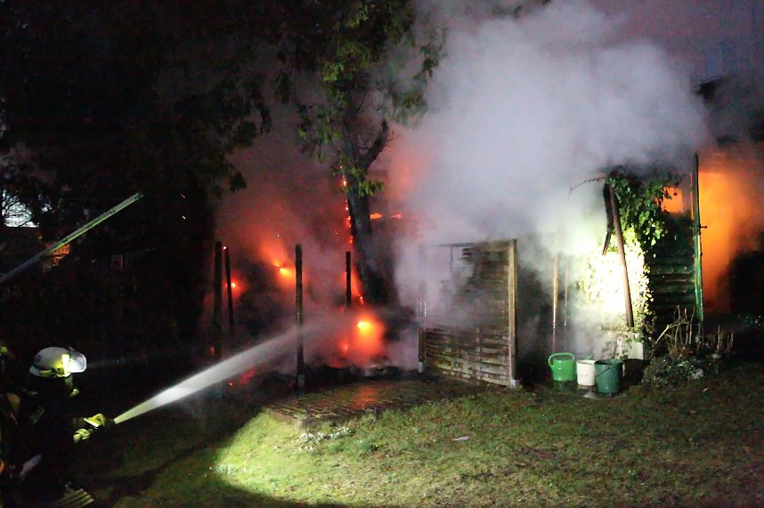 Schuppenbrand heute Morgen