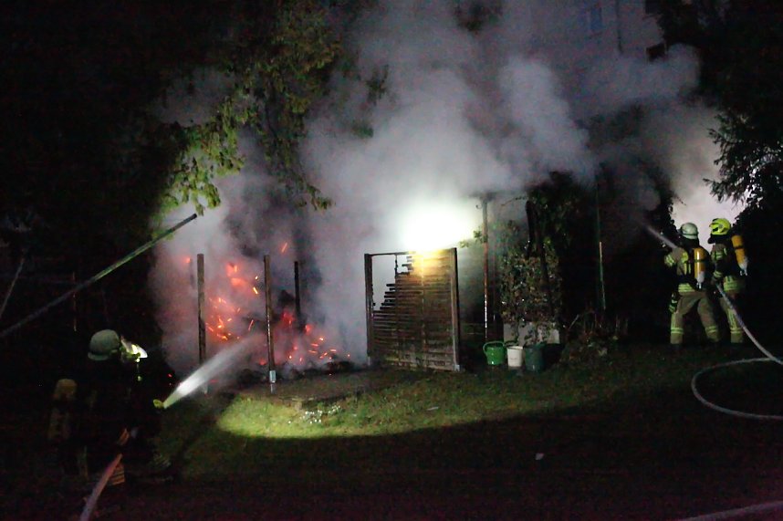 Schuppenbrand heute Morgen