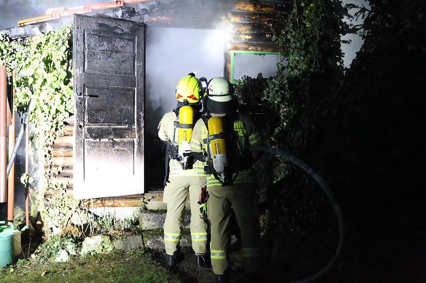 Schuppenbrand heute Morgen