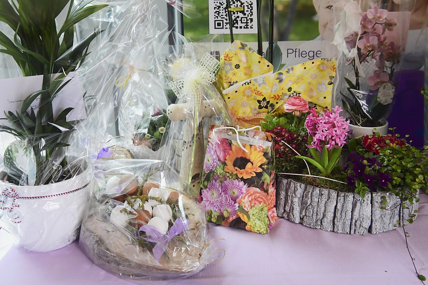 Feierliche Einweihung der Seniorenwohngemeinschaft Caroline Falk 