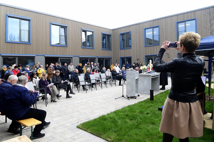 Feierliche Einweihung der Seniorenwohngemeinschaft Caroline Falk 