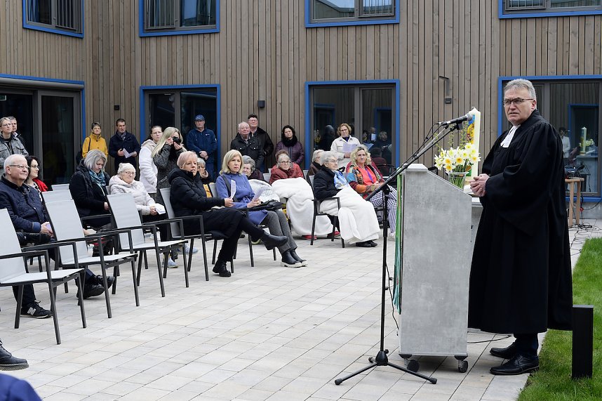 Feierliche Einweihung der Seniorenwohngemeinschaft Caroline Falk 