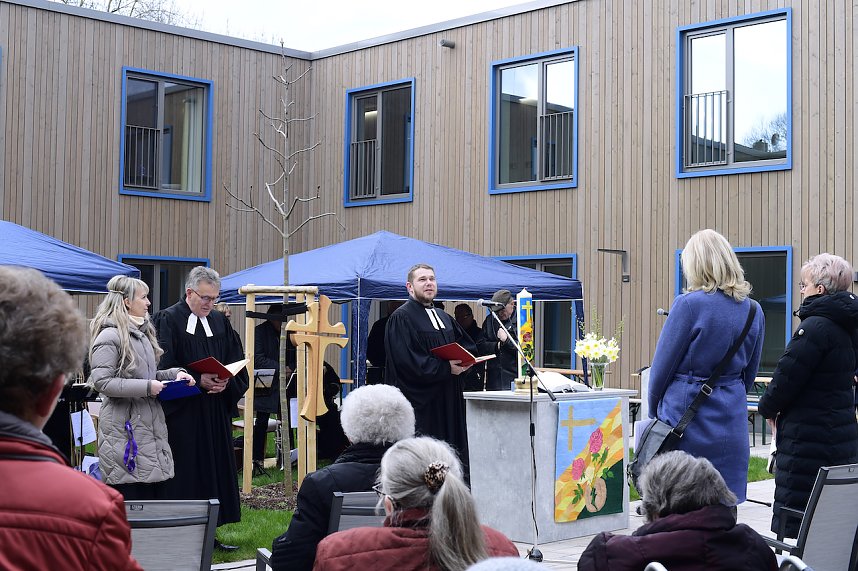 Feierliche Einweihung der Seniorenwohngemeinschaft Caroline Falk 