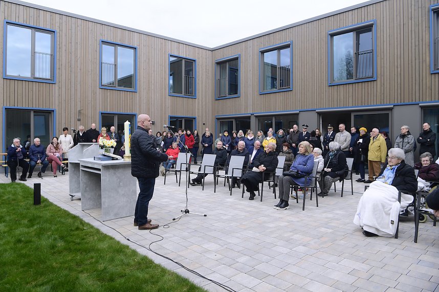 Feierliche Einweihung der Seniorenwohngemeinschaft Caroline Falk 