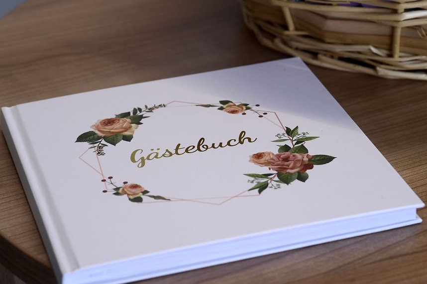 Feierliche Einweihung der Seniorenwohngemeinschaft Caroline Falk 