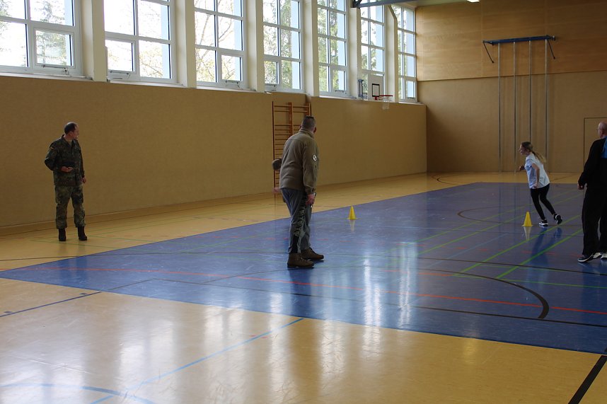 Schule trifft Wirtschaft - Regelschule Ro&szlig;leben