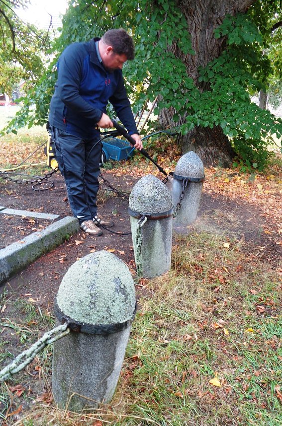 Grabstellensanierung des Familiengrabes Mackrodt in Etzleben