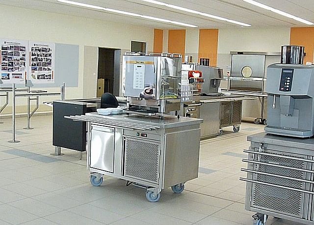 Einweihung neues Wirtschaftsgeb&auml;ude