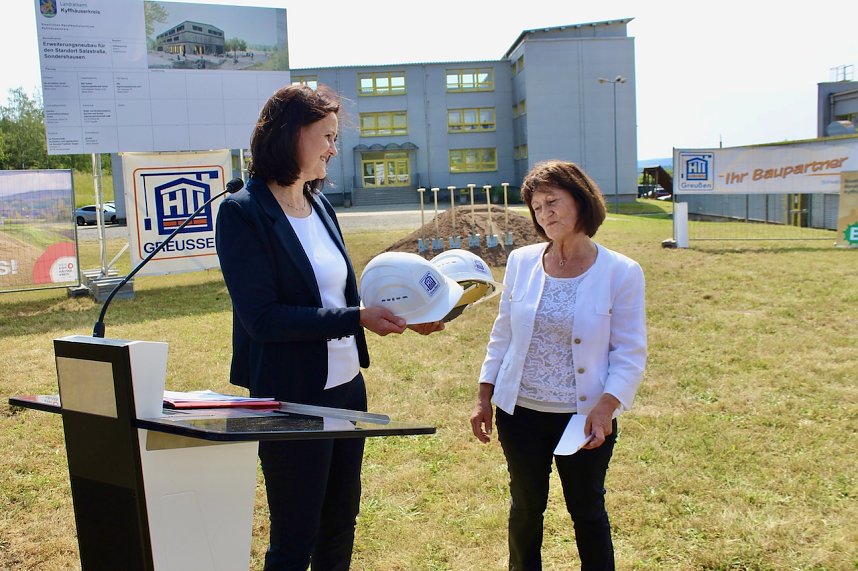 Spatenstich f&uuml;r den Berufsschulen-Campus II in der Salzstra&szlig;e in Sondershausen