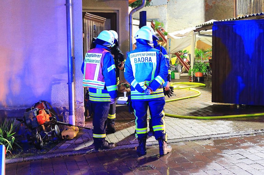 N&auml;chtlicher Brand in Bendeleben