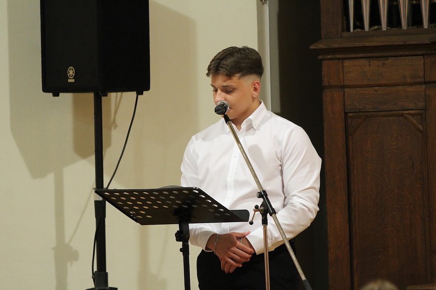 Feierstunde zum erfolgreich abgeschlossen Abi Plus des Beruflichen Gymnasium Sondershausen in Carl-Schr&ouml;der-Saal