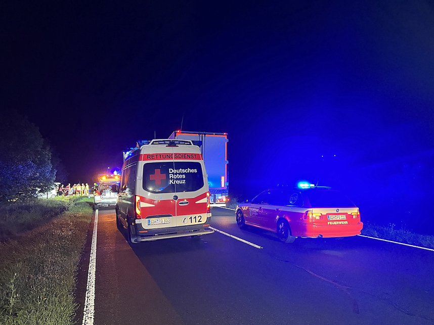 Schwerer Unfall gestern Abend auf der B4