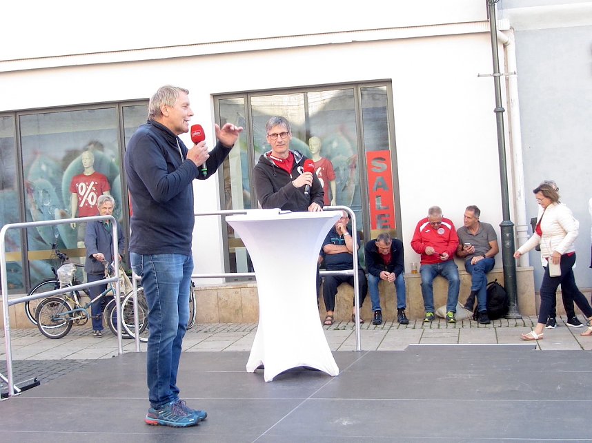 Saisoner&ouml;ffnung des THC auf dem Bad Langensalzaer Neumarkt