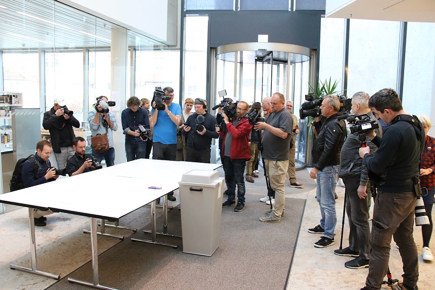 Wahlabend im Ratssaal