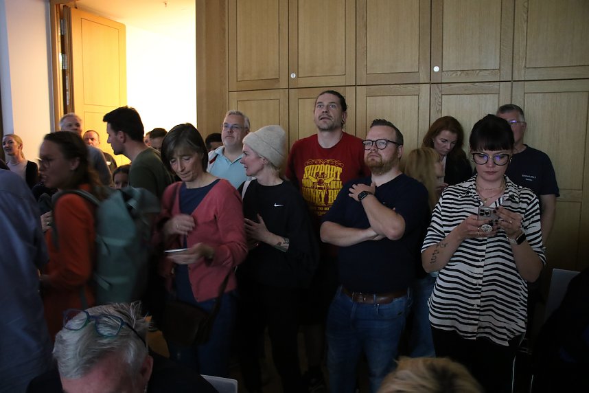 Wahlabend im Ratssaal