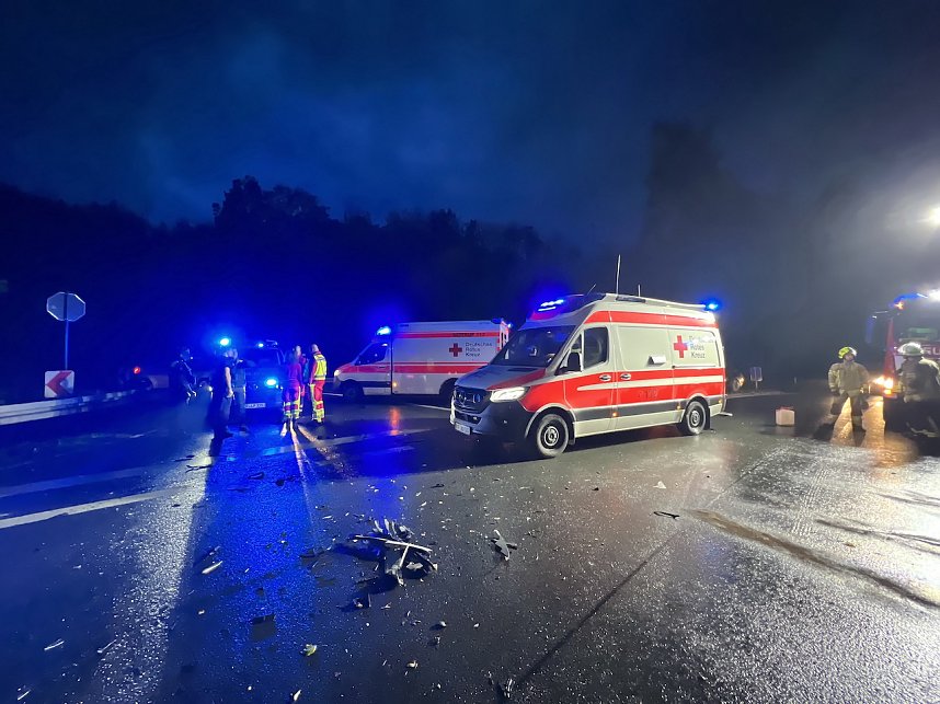 Unfall auf der B4