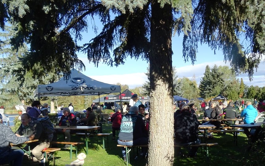 1. Heldrunger Flohmarkt im Naturschwimmbad