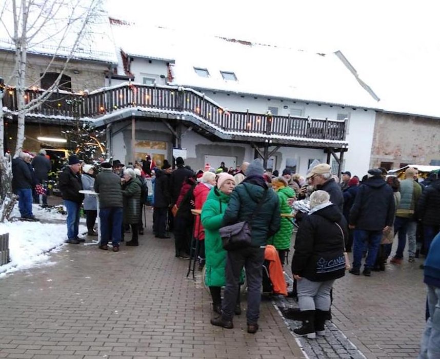 Weihnachtsmarkt im "Alten Gut" in Sondershausen/ Berka