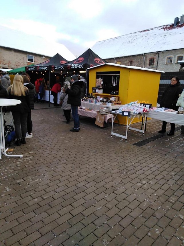 Weihnachtsmarkt im "Alten Gut" in Sondershausen/ Berka