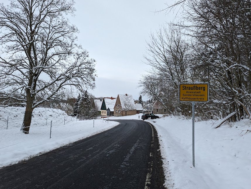 Kleinster Ortsteil, Viel zu erleben: Strau&szlig;berg 