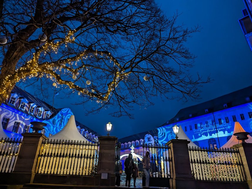 Weihnachtsmarkt und "Wei&szlig;e Schlossweihnacht" feierlich in Sondershausen er&ouml;ffnet