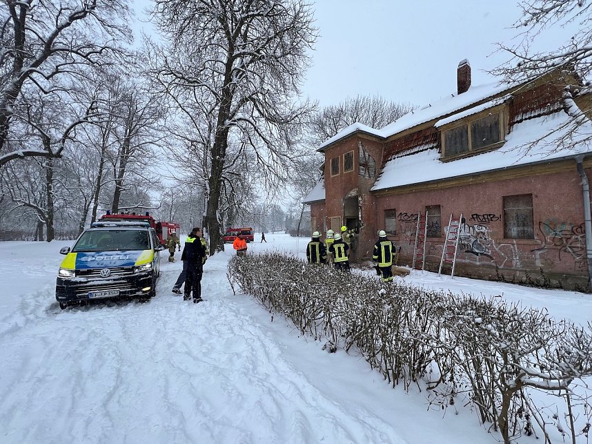 Brand im Sondersh&auml;user Schlosspark