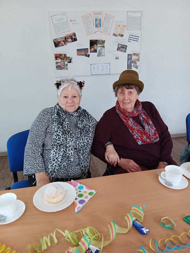 Faschingstrubel im Seniorentreff Jecha