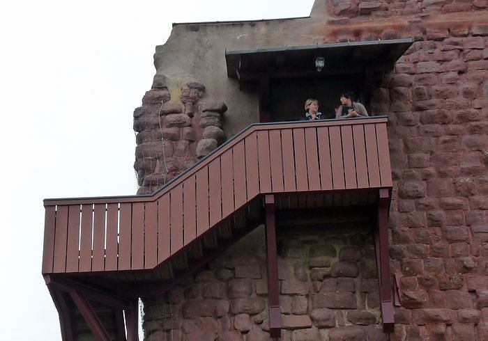 Henriette pickt am Kyffh&auml;user