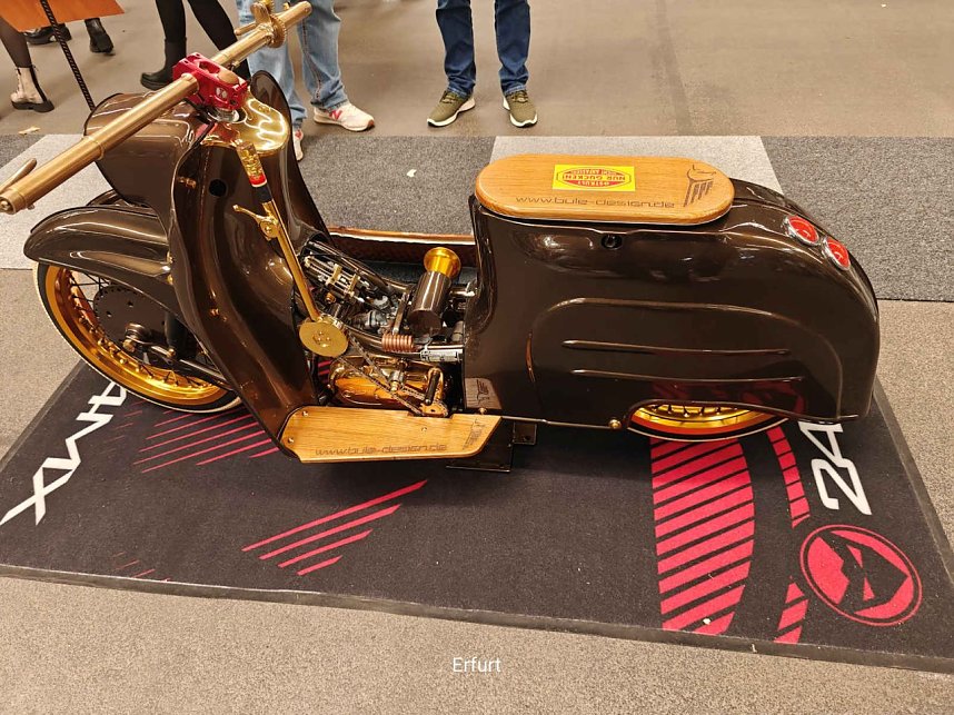 Peter Blei unterwegs auf der Motorradmesse