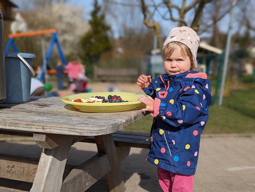 Gro&szlig;e Freude &uuml;ber das neue Spielger&auml;t herrschte bei den Bebraspatzen