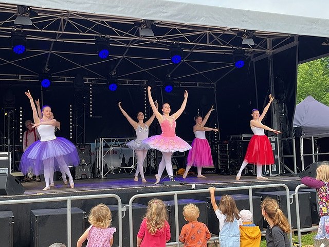 Auftritte des Tanzstudios Radeva zum Residenzfest