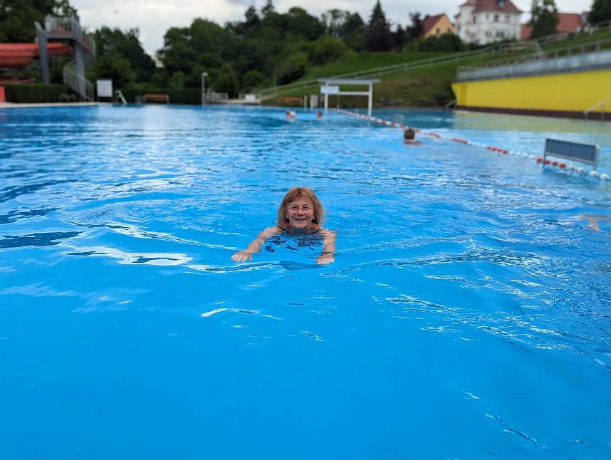 Anbaden im "Bergbad Sonnenblick" in Sondershausen