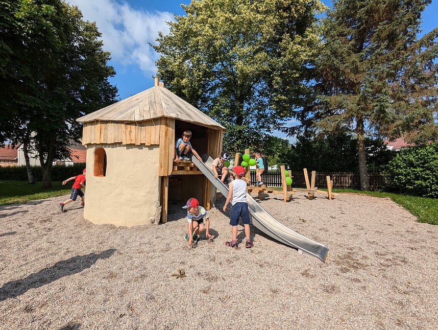 M&uuml;hlenspielplatz in Immenrode er&ouml;ffnet