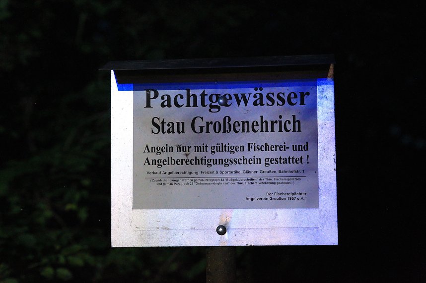 Suchaktion am Gro&szlig;enehricher Stau