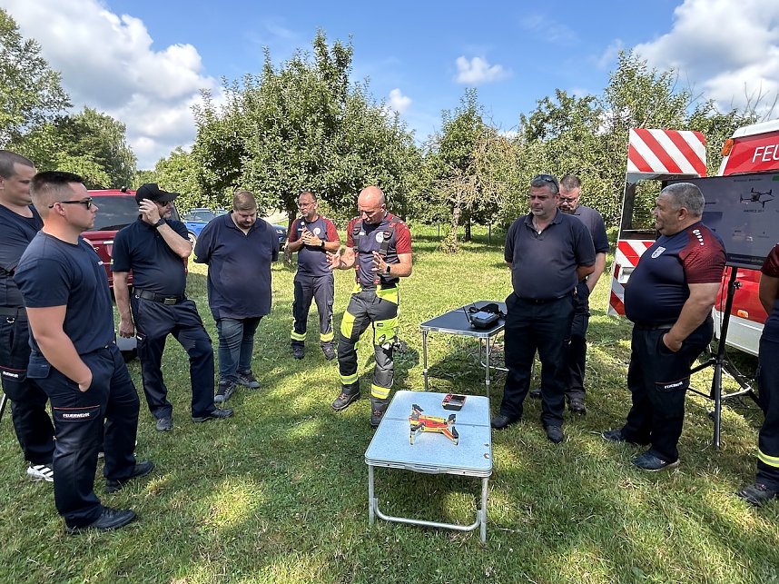Feuerwehr-Drohnen-Einsatz im Kyffh&auml;userland bei einer &Uuml;bung