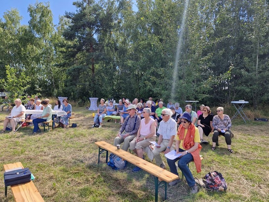 Waldgottesdienst an der Sch&ouml;nen Aussicht