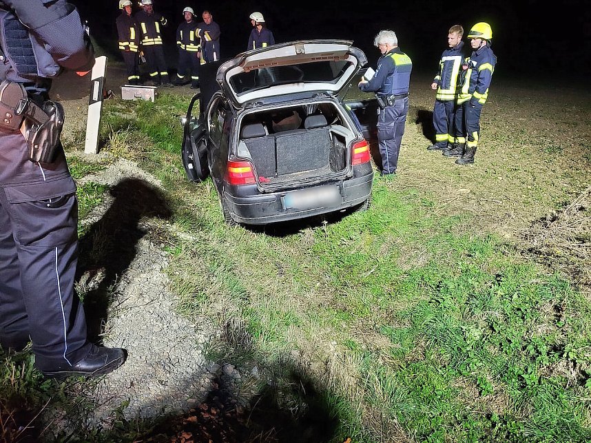 Autofahrer schwer verletzt