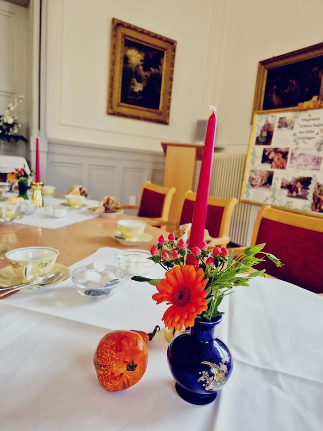 Gedenktafel f&uuml;r Oberst a.D. Harald Momm eingeweiht