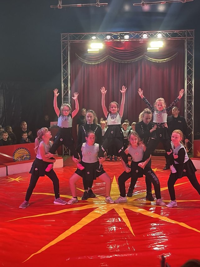 Zirkusprojekt an der Grundschule Westerengel