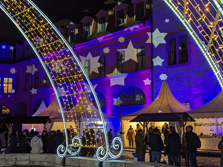 Lichterglanz im Sondersh&auml;user Schlosshof
